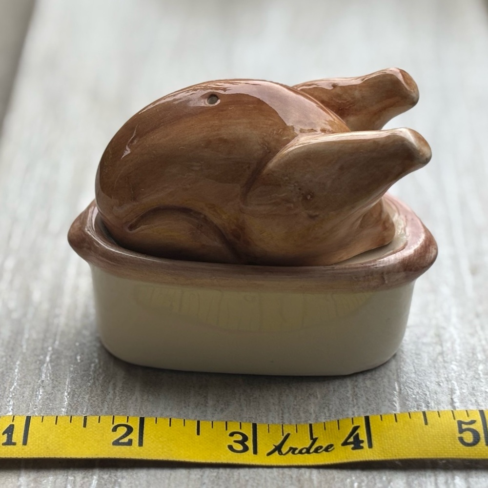 Roasted Turkey and roasting pan salt and pepper shakers, Kirklands figurine